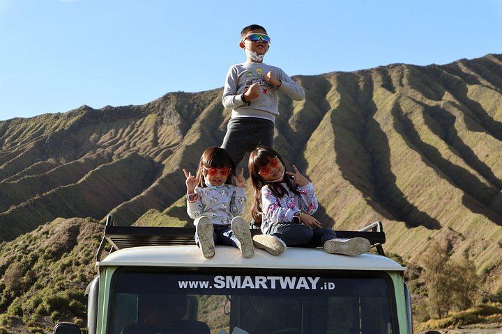 Private Bromo Sunrise, Crater Hike and Madakaripura Waterfall from Malang or Surabaya (6/9)