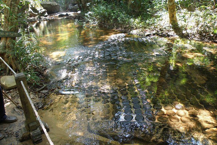 Kulen Waterfall and 1000 Lingas Small-Group Day Tour, Up to 6 Guests, Lunch Included (8/12)