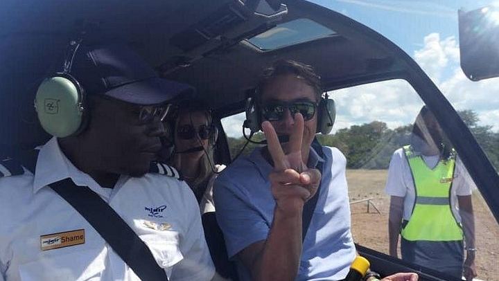 13 to 15 Minute Private Helicopter Flight over Victoria Falls, Zimbabwe and Zambia Sides (4/7)