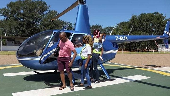 13 to 15 Minute Private Helicopter Flight over Victoria Falls, Zimbabwe and Zambia Sides (1/7)