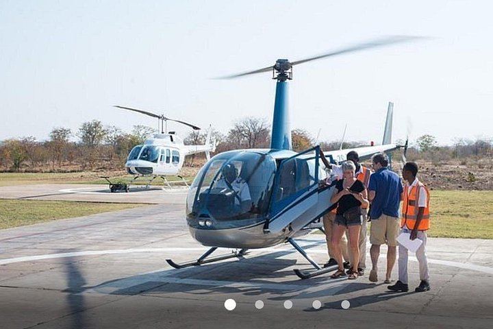 15 Minute Victoria Falls Helicopter Flight in a Bell Long Ranger or Robinson 44, Zimbabwe (4/12)