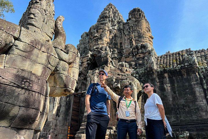 2-Day Angkor Sunrise, Kulen Waterfall, Beng Mealea and Kampong Phluk Tour with Meals (10/12)