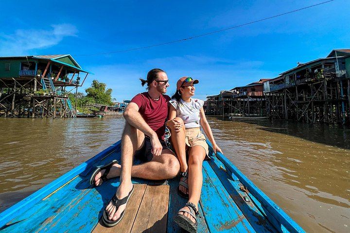 2-Day Angkor Sunrise, Kulen Waterfall, Beng Mealea and Kampong Phluk Tour with Meals (12/12)