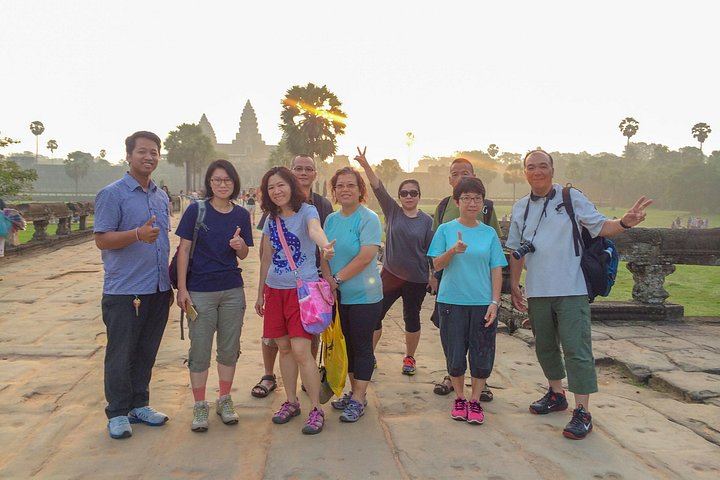 2-Day Angkor Wat Sunrise, Phnom Kulen, Kampong Phluk and Tonle Sap Tour by Private Vehicle (5/12)