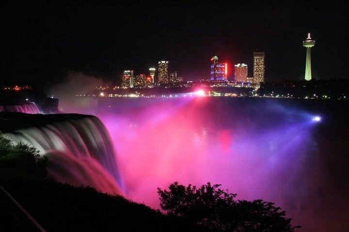 2-Day Niagara Falls Trip from NYC by Day and Night, Maid of the Mist or Scenic Tunnels (3/5)