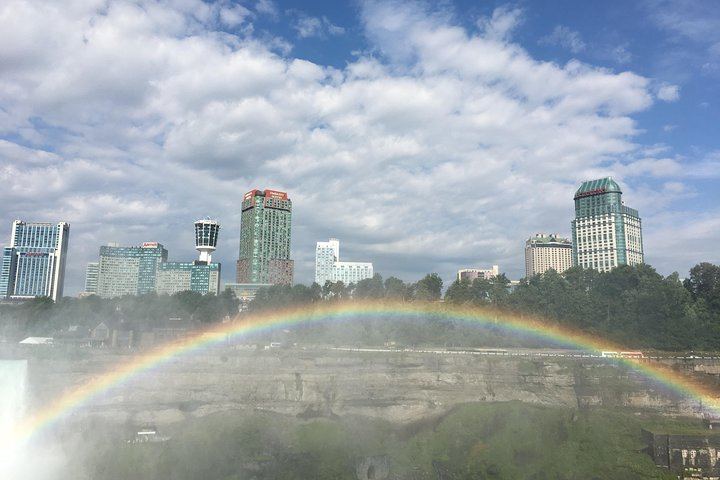 Washington DC to Niagara Falls Small-Group 2-Day Tour: Falls Overnight, Corning Glass (1/12)