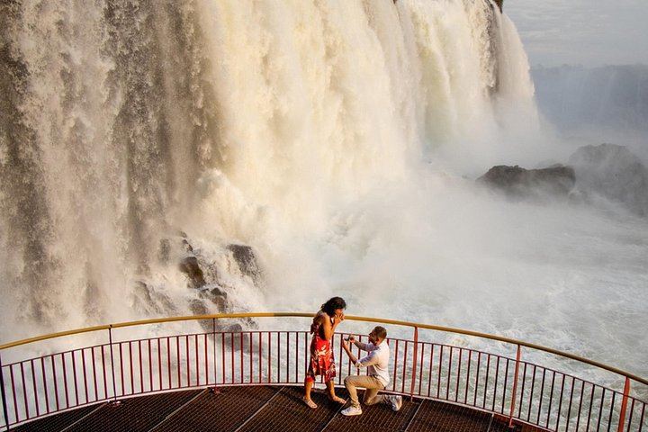 Private 2-Day Iguazu Falls Tour with Accredited Guide, Parking and Park Vehicle Access (4/12)