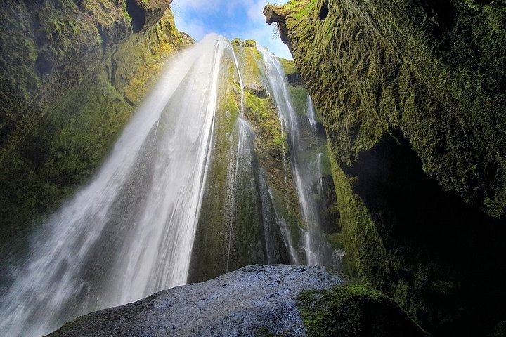2-Day South Coast Tour: Solheimajokull Glacier Hike, Jokulsarlon, Fjadrargljufur (8/12)