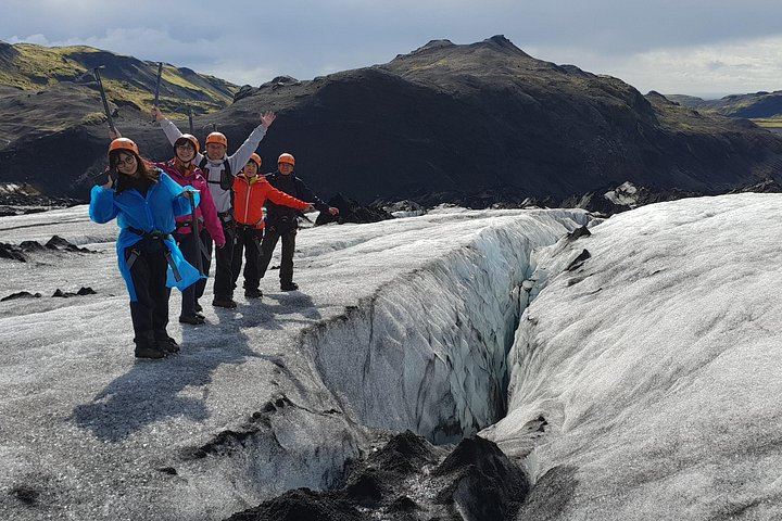 2-Day South Coast Tour: Solheimajokull Glacier Hike, Jokulsarlon, Fjadrargljufur (10/12)