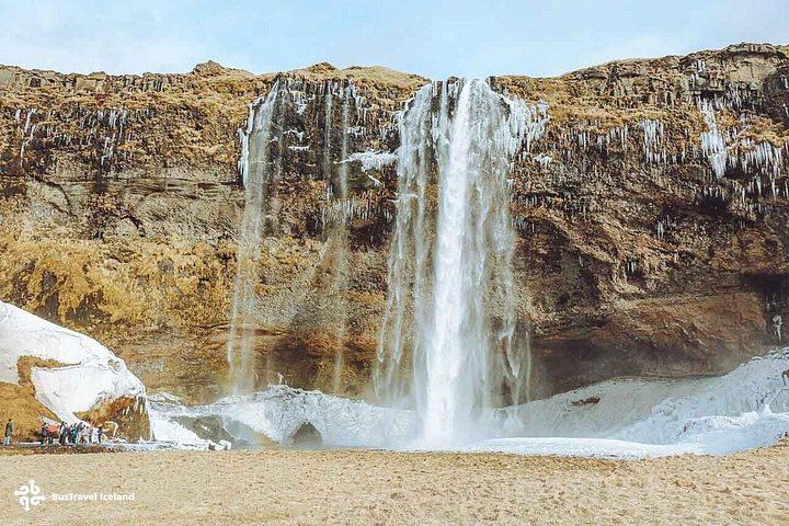 2-Day Crystal Ice Cave, Jokulsarlon and Diamond Beach Tour with Aurora Watch (6/9)