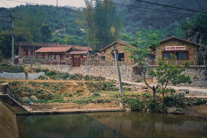 Ban Gioc Waterfall 2-Day Limousine Trip from Hanoi, Groups of 6 to 8, Border Road (4/12)
