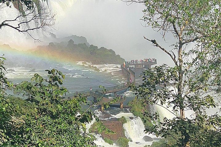 Private Iguazu Falls 2-Day Tour with Hotel Pickup and Border Priority Pass (12/12)