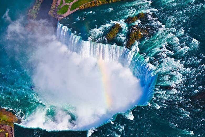 Niagara Falls 2 or 3-Day Tour from NYC with Finger Lakes, Toronto and Thousand Islands (3/10)