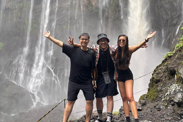 Two-Day Tumpak Sewu Falls and Bromo Sunrise Trip with Overnight Near Bromo (6/12)