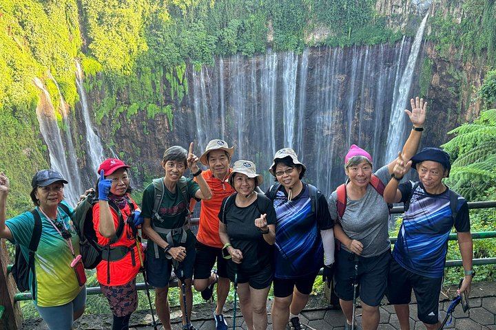 Two-Day Tumpak Sewu Waterfall, Goa Tetes and Bromo Sunrise Tour (1/10)