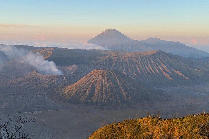 Two-Day Tumpak Sewu Waterfall, Goa Tetes and Bromo Sunrise Tour (10/10)