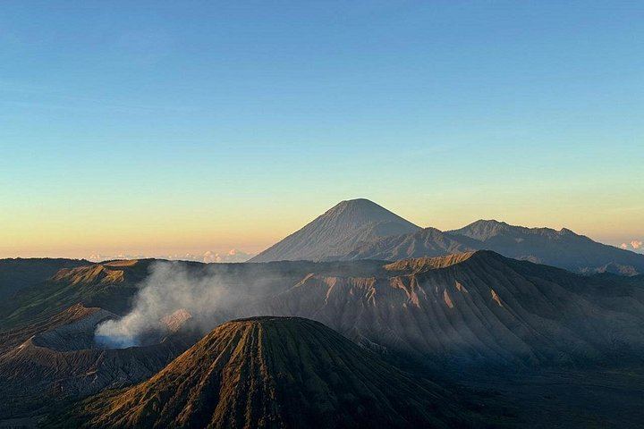 Two-Day Tumpak Sewu Waterfall, Goa Tetes and Bromo Sunrise Tour (4/10)