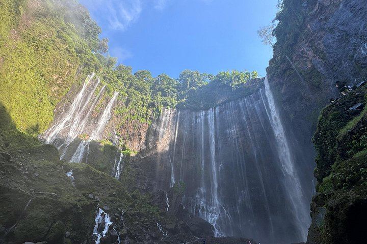 Two-Day Tumpak Sewu Waterfall, Goa Tetes and Bromo Sunrise Tour (2/10)
