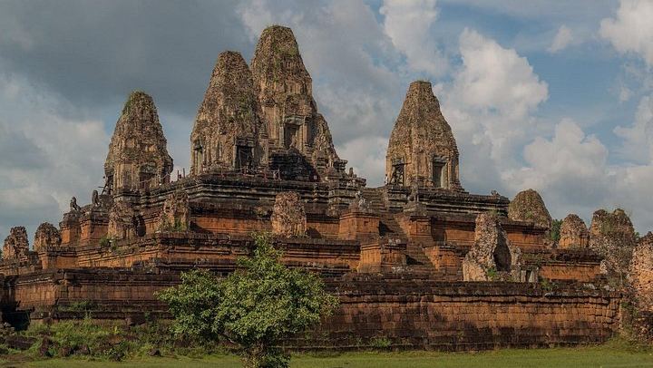 3-Day Angkor Small and Grand Circuit, Kulen Waterfall and Roluos Group Temples Tour (3/12)