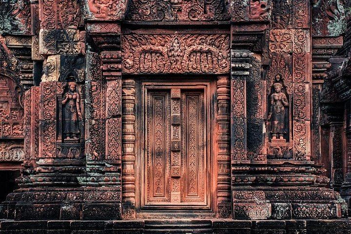3-Day Angkor Small and Grand Circuit, Kulen Waterfall and Roluos Group Temples Tour (1/12)