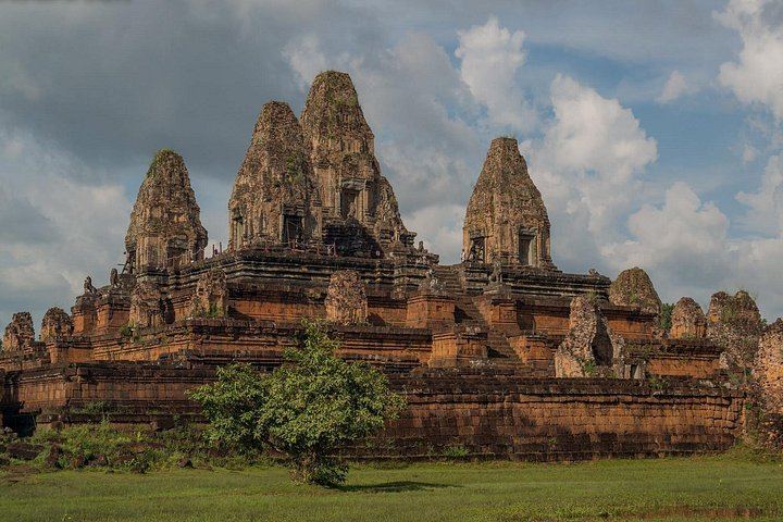 3-Day Angkor Small and Grand Circuit, Kulen Waterfall and Roluos Group Temples Tour (3/12)