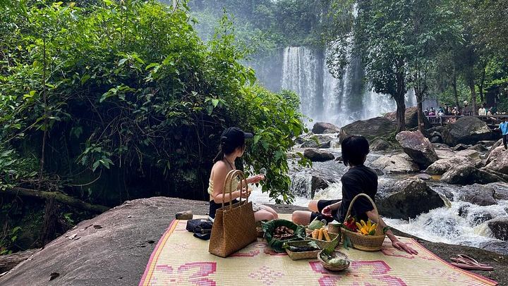 Private 3-Day Angkor, Kulen Waterfall, Beng Mealea and Kampong Phluk Tour with Meals (1/12)