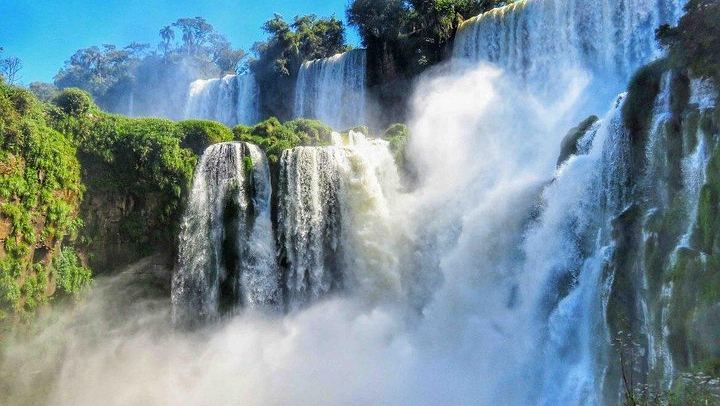 3-Day Iguazu Falls Package from Buenos Aires with Park Fees, Breakfast and 4-Star Hotel (3/12)