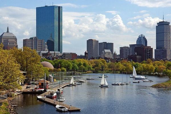 3-Day Niagara Falls and Boston Tour from New York with Corning Glass and Harvard