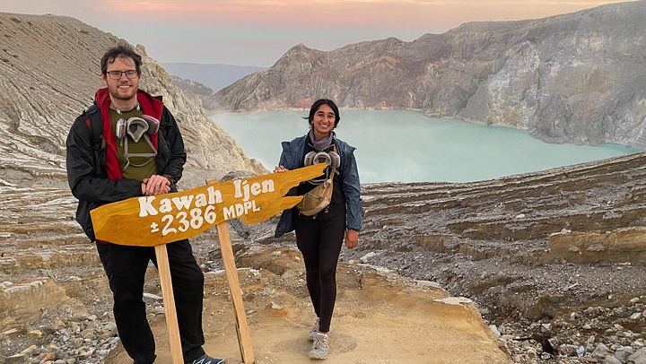 Three-Day Private Tumpak Sewu, Bromo Jeep and Ijen Crater Tour with Goa Tetes (1/11)