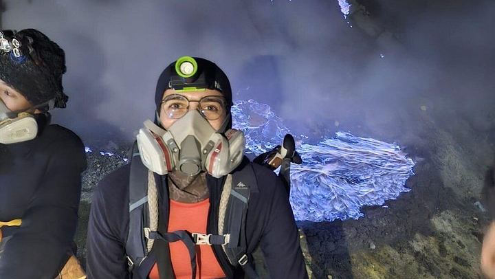 Three-Day Private Tumpak Sewu, Bromo Jeep and Ijen Crater Tour with Goa Tetes (4/11)