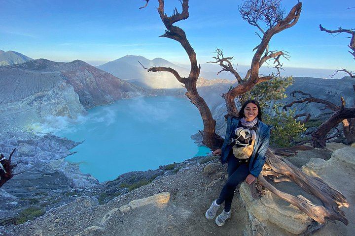 Three-Day Private Tumpak Sewu, Bromo Jeep and Ijen Crater Tour with Goa Tetes (3/11)