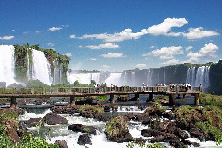 3-Day Iguassu Falls Package with 2 Hotel Nights in Foz do Iguacu, Itaipu Dam and Lunch (1/12)