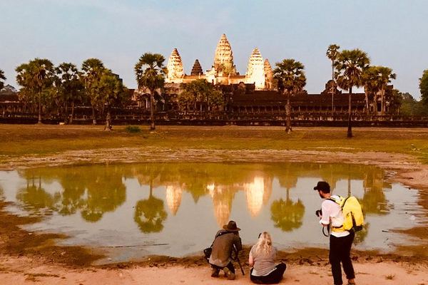 3-Day Angkor Temples, Phnom Kulen, Beng Mealea and Tonle Sap Tour with Two Lunches