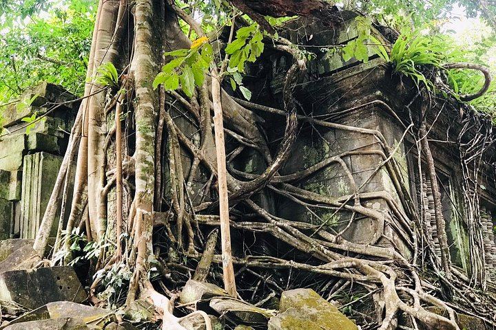 3-Day Angkor Temples, Phnom Kulen, Beng Mealea and Tonle Sap Tour with Two Lunches (12/12)