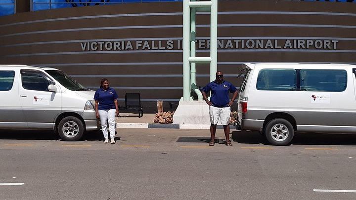Victoria Falls 3-Day Hotel Package With Dinner Cruise and Boma Dinner Show (3/5)