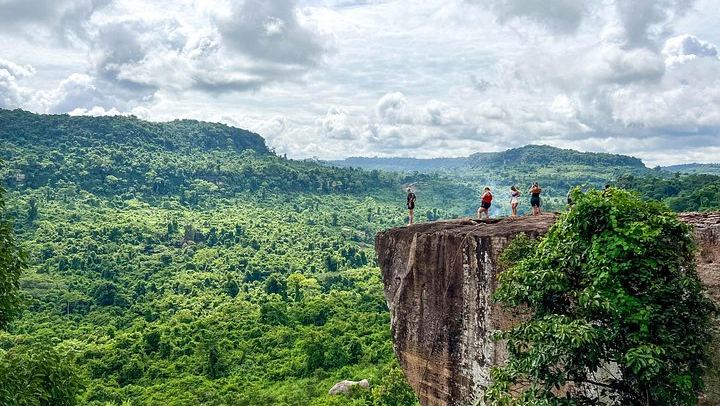 Private 3-Day Angkor Thom, Banteay Srei, Kulen Waterfall and Kampong Phluk Tour with Guide (4/12)