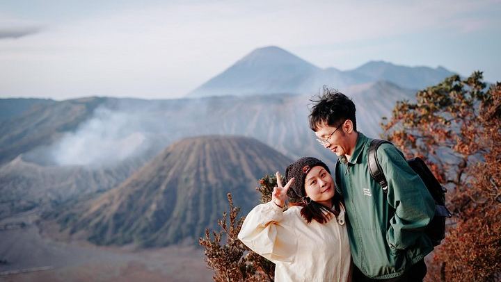 Three-Day Private Tour from Surabaya to Tumpak Sewu, Bromo and Ijen Blue Fire (1/12)