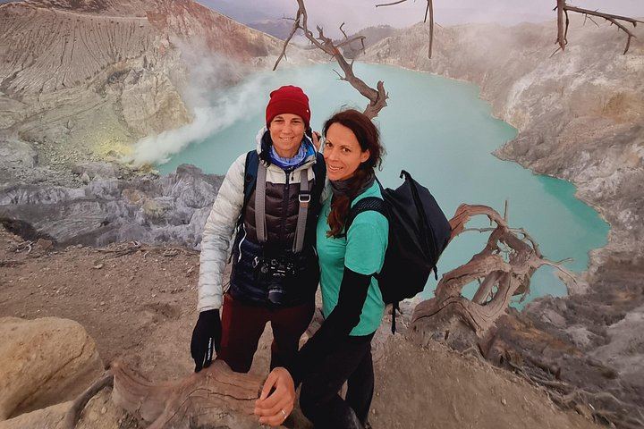 Three-Day Private Tour from Surabaya to Tumpak Sewu, Bromo and Ijen Blue Fire (9/12)