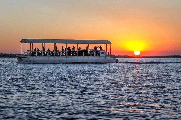 Victoria Falls 3-Day Safari at Shearwater Explorers Village With Lookout Cafe Lunch (7/12)