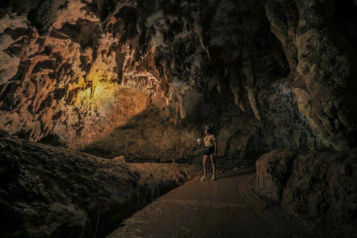 Cueva Ventana, Rio Tanamá Waterfalls and Cueva del Indio Petroglyphs Full-Day Tour (9/12)