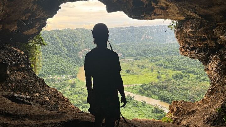 Cueva Ventana, Rio Tanamá Waterfalls and Cueva del Indio Petroglyphs Full-Day Tour (4/12)