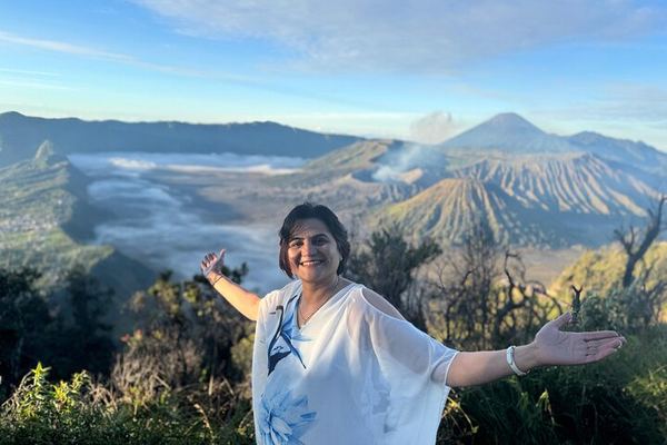 Three-Day Tumpak Sewu, Goa Tetes, Bromo Jeep and Ijen Blue Fire Adventure