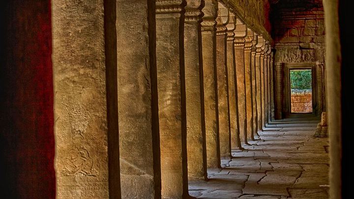 4-Day Angkor Circuits, Phnom Kulen, Roluos, Koh Ker and Beng Mealea Temple Tour (4/8)