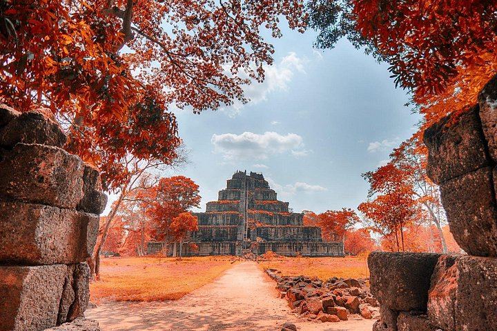 4-Day Angkor Circuits, Phnom Kulen, Roluos, Koh Ker and Beng Mealea Temple Tour (7/8)