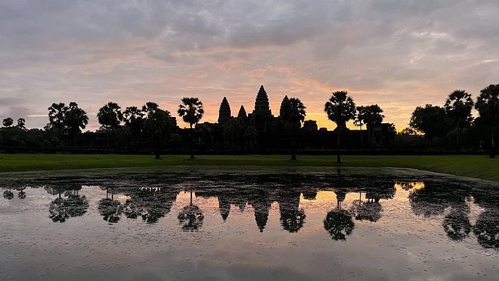 4-Day Angkor Wat, Koh Ker, Beng Mealea, Kulen Waterfall and Kampong Phluk Tour (2/12)