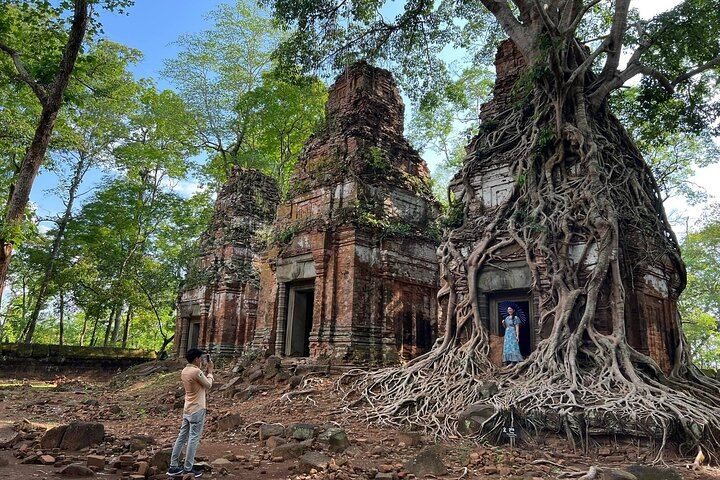 4-Day Angkor Wat, Koh Ker, Beng Mealea, Kulen Waterfall and Kampong Phluk Tour (11/12)