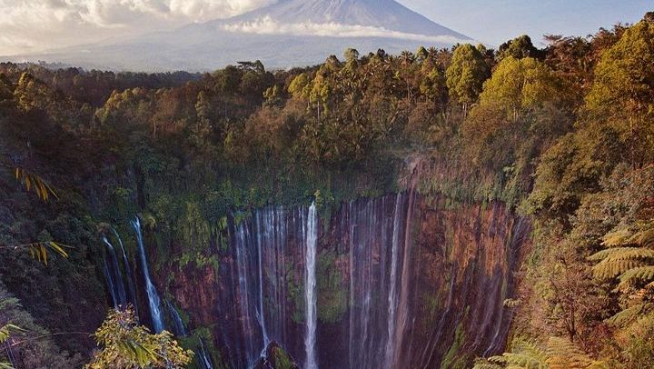 Four-Day Ijen, Bromo and Tumpak Sewu Tour with Goa Tetes and Malang Stop (3/7)