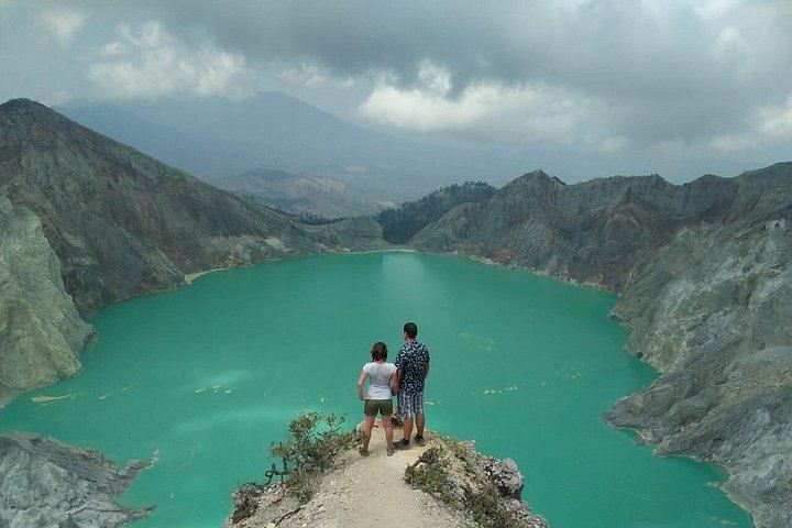 Four-Day Ijen, Bromo and Tumpak Sewu Tour with Goa Tetes and Malang Stop (5/7)