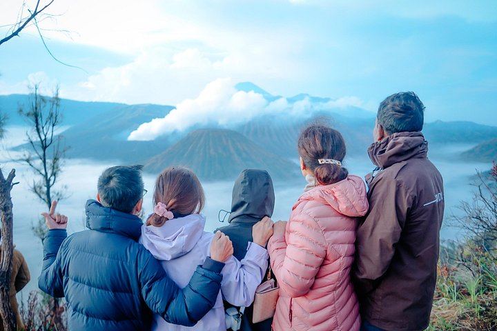 Four-Day Ijen, Bromo and Tumpak Sewu Tour with Goa Tetes and Malang Stop (7/7)