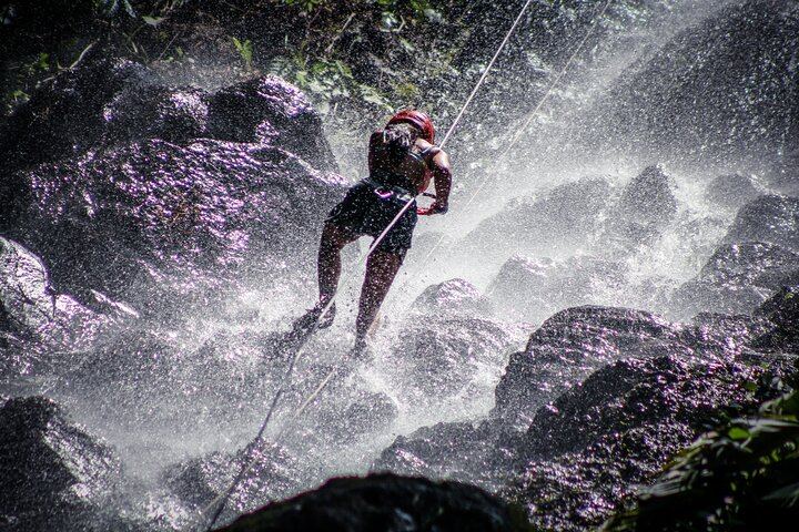 Pocosol Forest Canyoning and Waterfall Rappelling with Lunch near Arenal (7/12)